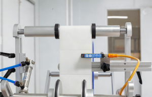 Semi-Automatic Horizontal Round Bottle Labeling Machine