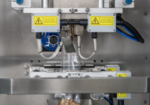 LKV-420Y Snack Nuts Cookies Packaging Machine