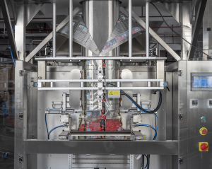 LKV-1050AS 1kg-20kg Granules/Detergent Powder Packaging Machine With Auger Elevator