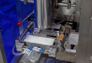 Two Counting Bowls Mixing&Packaging Machine