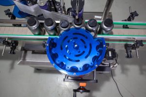 High-Speed Automatic Round Bottle Labeling Machine