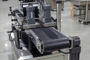 Automatic Flat Surface Labeling Machine