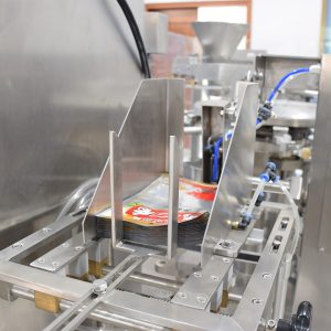 Powder/Liquid/Powder Rotary Multi-Function Doypack Machine